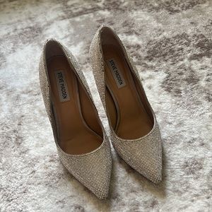 Steve Madden Daisie Crystal Rhinestone Pumps